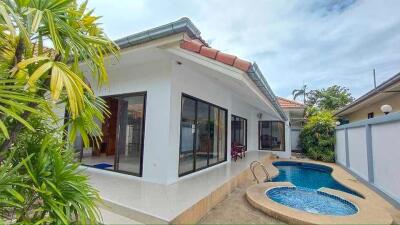 Pool Villa  For Rent At Jomtien