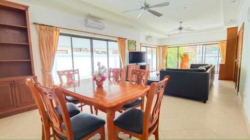 Pool Villa  For Rent At Jomtien