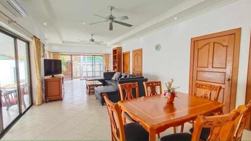 Pool Villa  For Rent At Jomtien