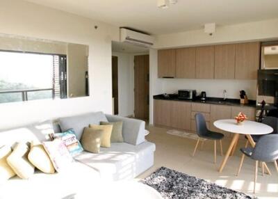 Sea view 2 bedroom condo for rent at Unixx South Pattaya