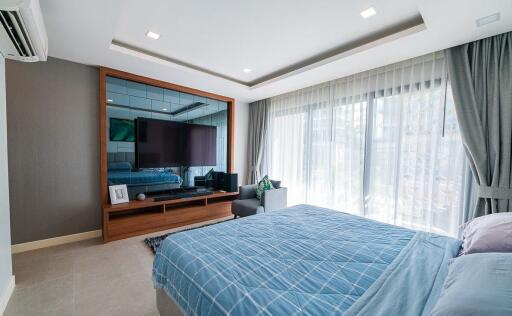 Luxury Pool Villa For Sale at The Serenity Jomtien