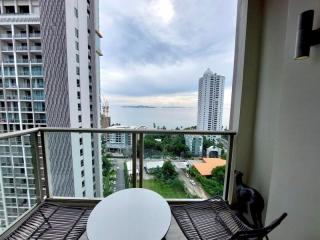 Sea View Condo For Sale at The riviera Wong amart