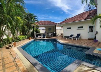 Pool Villa for rent Near in Huay Yai