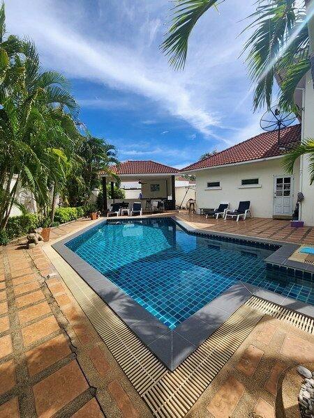 Pool Villa for rent Near in Huay Yai