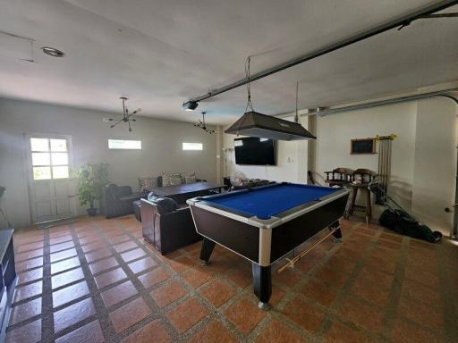 Pool Villa for rent Near in Huay Yai