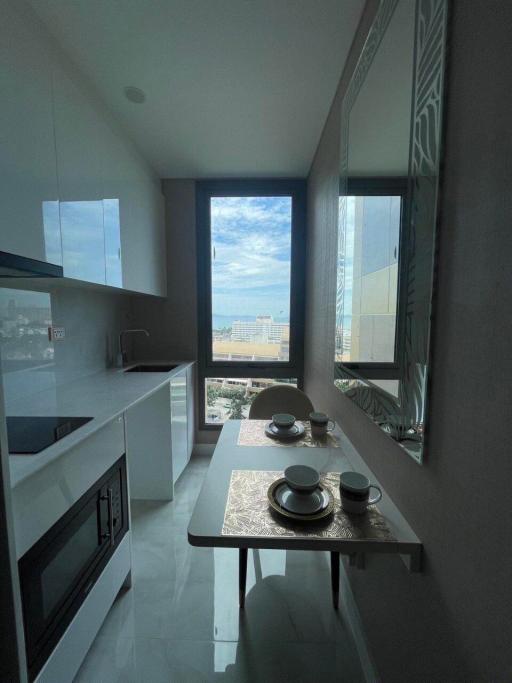 Copacabana Condo  For Sale