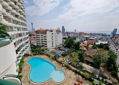 Sea view Condo  For Sale At Pratamnuk