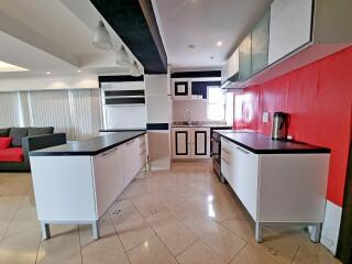 Sea view Condo  For Sale At Pratamnuk