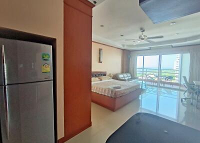 Sea View Condo For Sale at View Talay 7