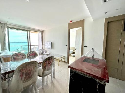 Hot Price Direct Seaview Luxury Condo