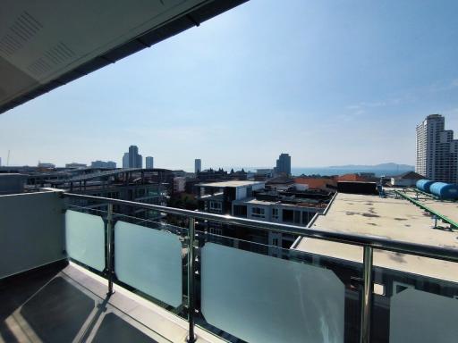 Luxury Penthouse for sale at Tudor Court