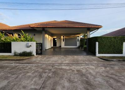 Modern House Pool villas For Rent at Huay Yai