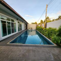 Modern House Pool villas For Rent at Huay Yai