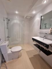 Studio for sale in VIP Condochain Pattaya