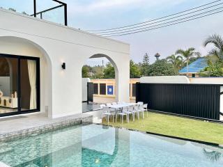 Pool villa House For Sale At Huai Yai