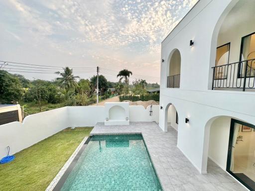 Pool villa House For Sale At Huai Yai