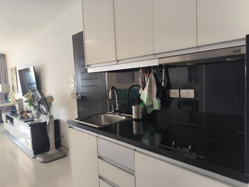 Sea View Condo for Sale at Jomtien Plaza Condotel