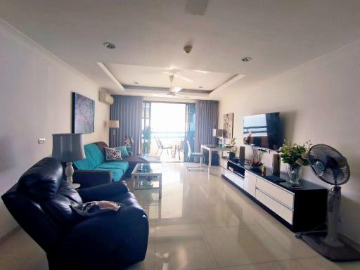 Sea View Condo for Sale at Jomtien Plaza Condotel