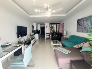 Sea View Condo for Sale at Jomtien Plaza Condotel