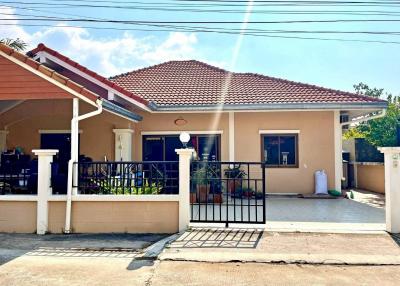 Hot Deal! 3 Bedroom House for Sale at Bangsaray
