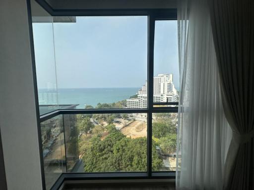 Condo for Sale Andromeda Pratumnuk Hill