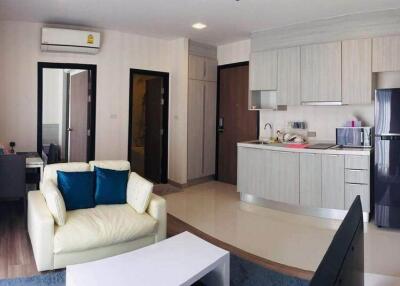 Condo for Rent at The Prio