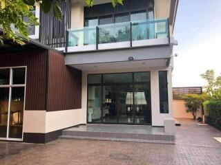 House for Rent in San Phi Suea, Mueang Chiang Mai.