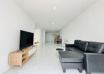 Condo for Rent at Waterford Park Rama 4