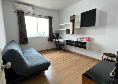 Condo for Sale at Supalai Park Asok-Ratchada