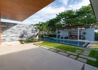 House For sale 4 bedroom 220 m² with land 430 m² in Botanica Grand Avenue, Phuket