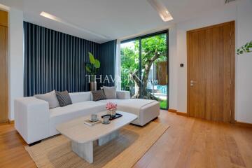 บ้าน ขาย 4 ห้องนอน 220 ตร.ม. ที่ดิน 430 m² ใน  Botanica Grand Avenue, Phuket