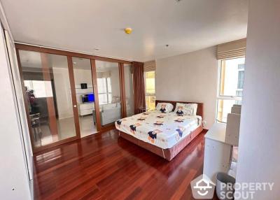 1-BR Condo at Sukhumvit City Resort Condominium near BTS Nana