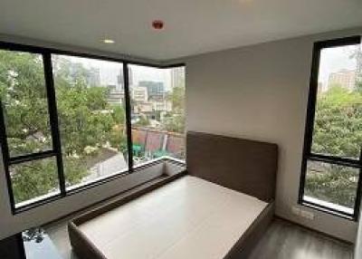 1-BR Condo at Ideo Mobi Sukhumvit 40 near BTS On Nut (ID 426153)