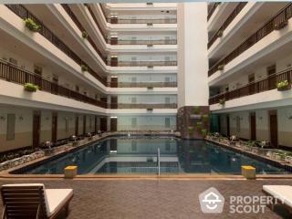 2-BR Condo at Supalai Oriental Place Sathorn Suanplu near MRT Lumphini