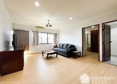 2-BR Condo at Saranjai Mansion Condominium near BTS Nana