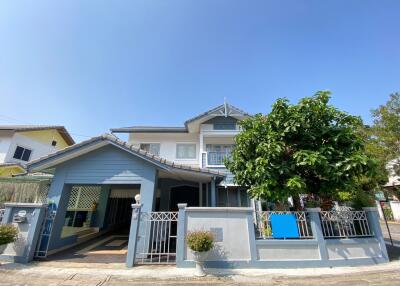 Nice 4 bedroom corner unit for sale in Doi Saket