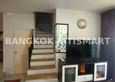 Townhouse at Grande Pleno Suksawat - Rama 3 for sale