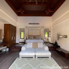 4 Bedroom Sai Taan Villa for Sale - Spacious 1,068 sqm Plot - 200m from Boat Avenue