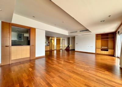 Nondzee Condominium  Large 3 Bedroom Duplex in Sathorn