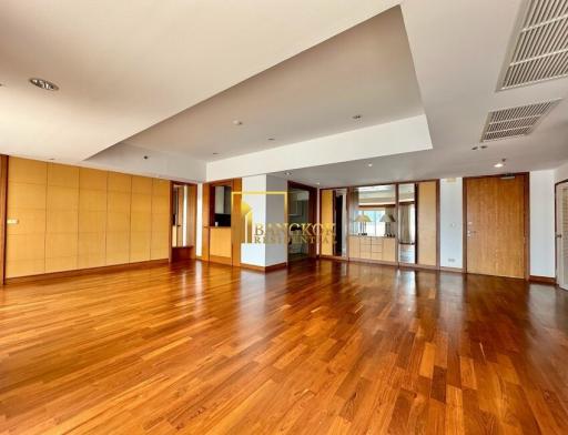 Nondzee Condominium  Large 3 Bedroom Duplex in Sathorn