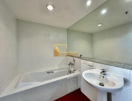 Nondzee Condominium  Large 3 Bedroom Duplex in Sathorn