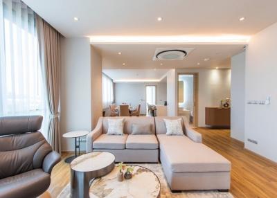 3 Bedroom Luxury Apartment in Bearing