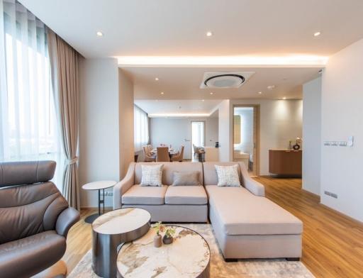 3 Bedroom Luxury Apartment in Bearing