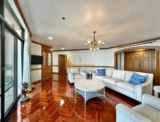 Ruamsuk Condominium  Spacious 3 Bedroom Property in Phrom Phong