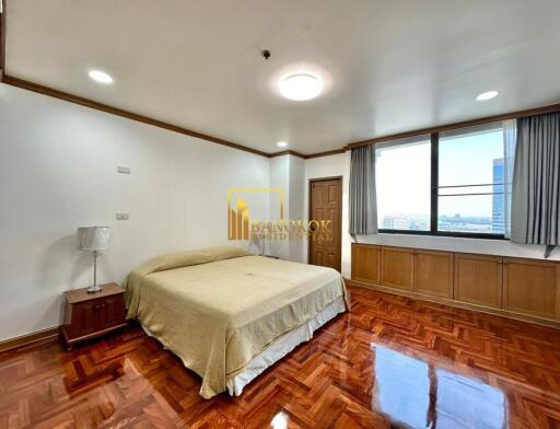 Ruamsuk Condominium  Spacious 3 Bedroom Property in Phrom Phong