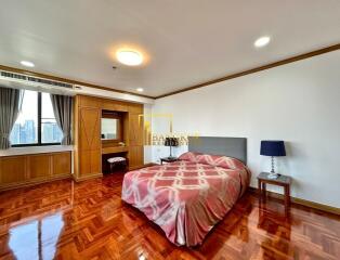 Ruamsuk Condominium  Spacious 3 Bedroom Property in Phrom Phong