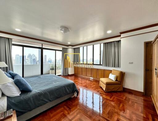 Ruamsuk Condominium  Spacious 3 Bedroom Property in Phrom Phong