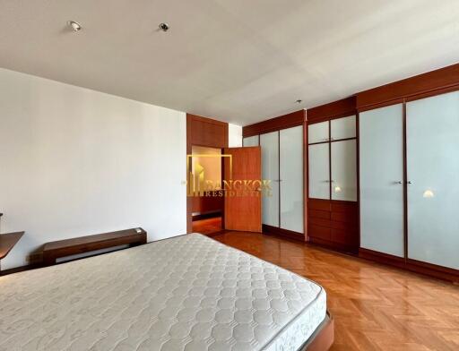 Icon III  Large 1 Bedroom Condo For Rent in Thong Lo