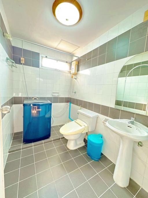 Bright bathroom with modern amenities