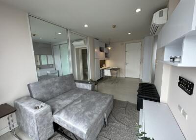 Condo for Sale at The Room Sukhumvit 64